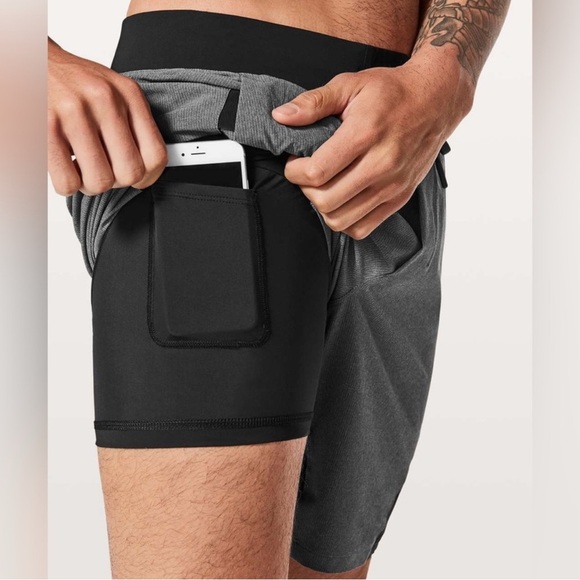 Lululemon Namaste At The Beach Short II *9" black gray size S - Picture 4 of 7